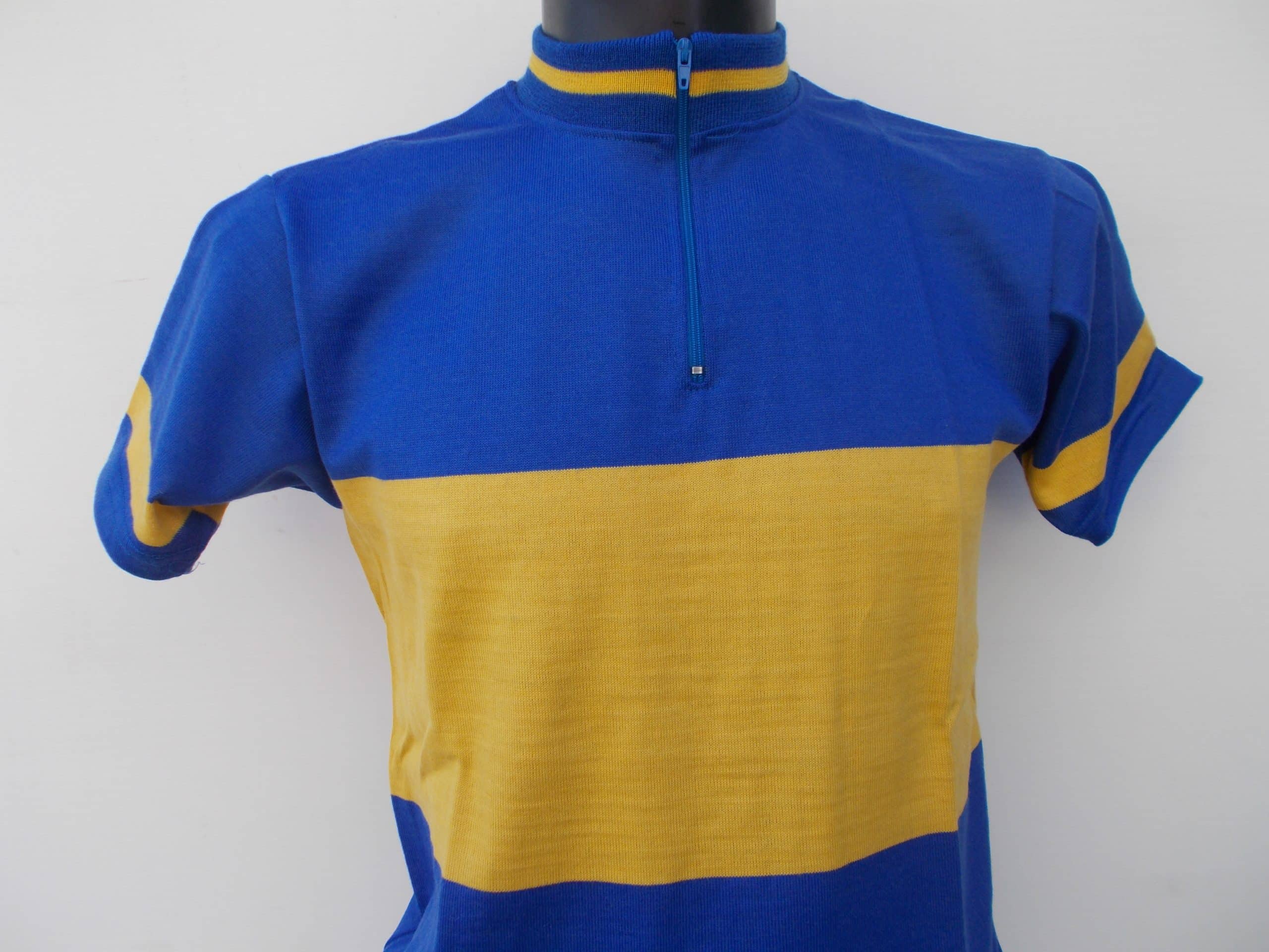 Maglia calcio lana vintage manica corta modello FIORENTINA anni 80 bianca -  3M Caverni Abbigliamento tecnico sportivo